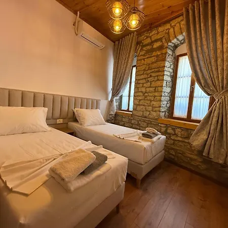 Submarine 105 ホテル *